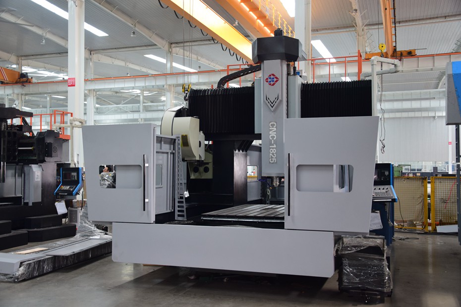 數(shù)控龍門加工中心.jpg 數(shù)控龍門加工中心.jpg