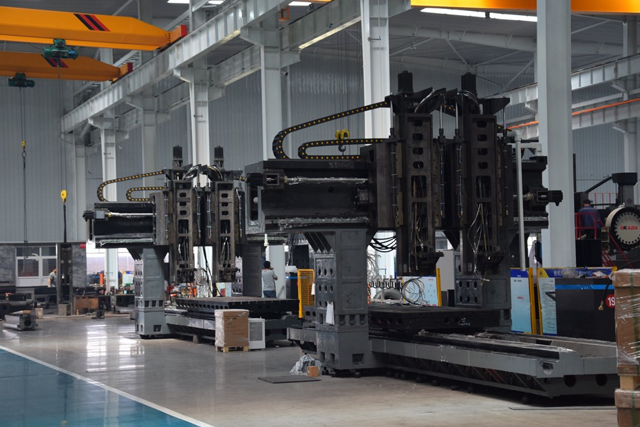 龍門銑床光機.jpg 龍門銑床光機.jpg